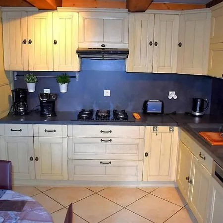 Maison De Caractere Au Coeur Du Massif Du Sancy *