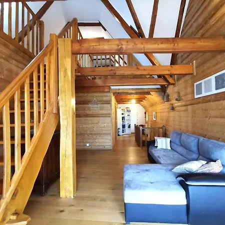 Maison De Caractere Au Coeur Du Massif Du Sancy *