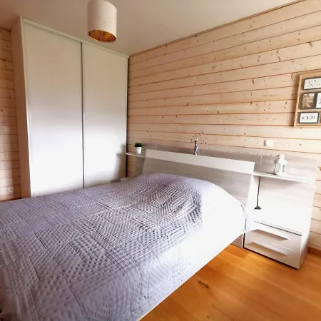 Casa de Férias Maison De Caractere Au Coeur Du Massif Du Sancy *